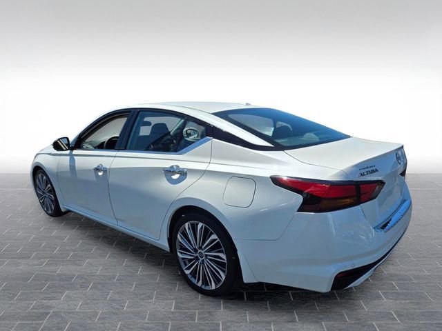 Used 2023 Nissan Altima 2.5 SL FWD image 7