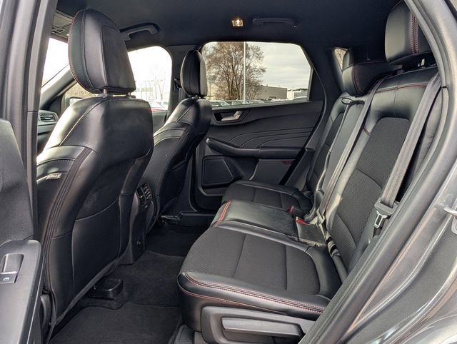 Used 2025 Ford Escape ST-Line AWD/4WD image 9