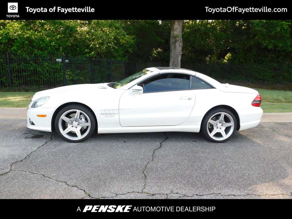 Used 2009 Mercedes-Benz SL 550 image 2