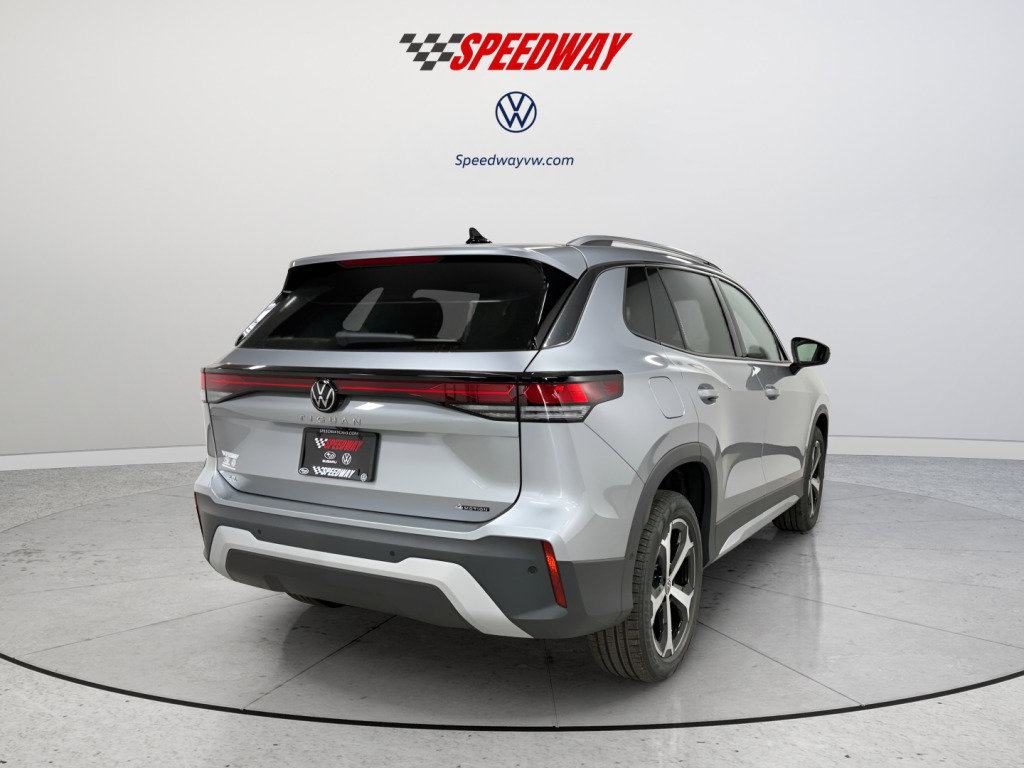 New 2025 Volkswagen Tiguan SE image 7
