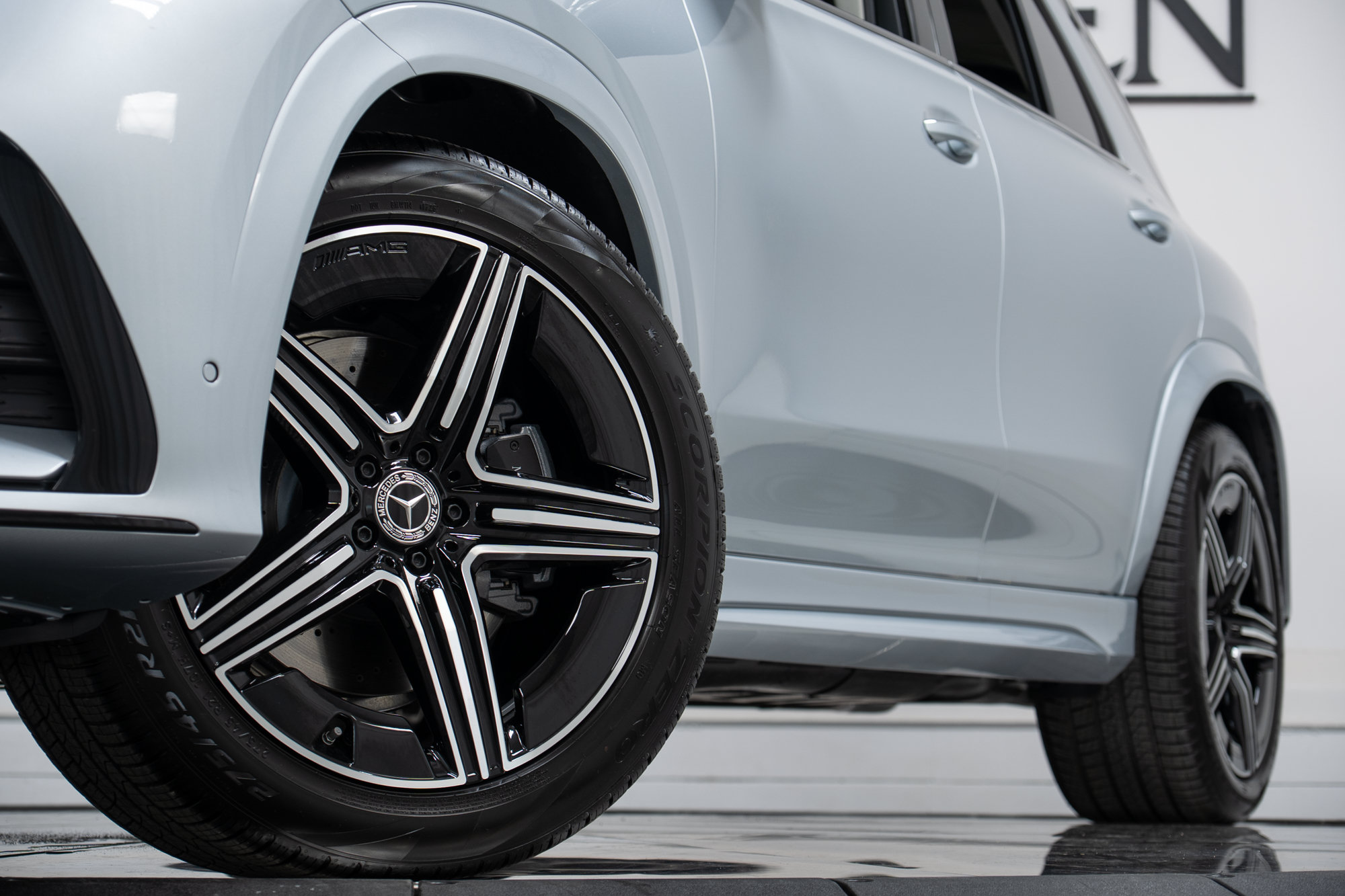 New 2026 Mercedes-Benz GLE 450 4MATIC image 27