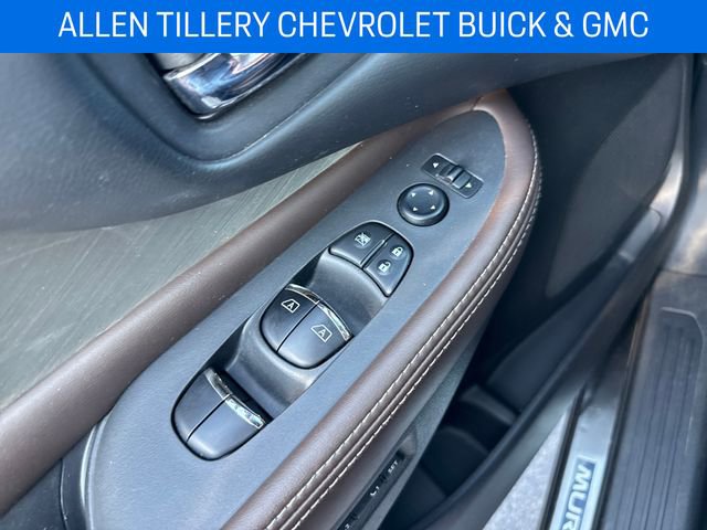 Used 2017 Nissan Murano Platinum w/ Platinum Technology Package image 10