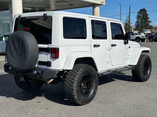 Used 2017 Jeep Wrangler Unlimited Sahara w/ Connectivity Group AWD/4WD image 2
