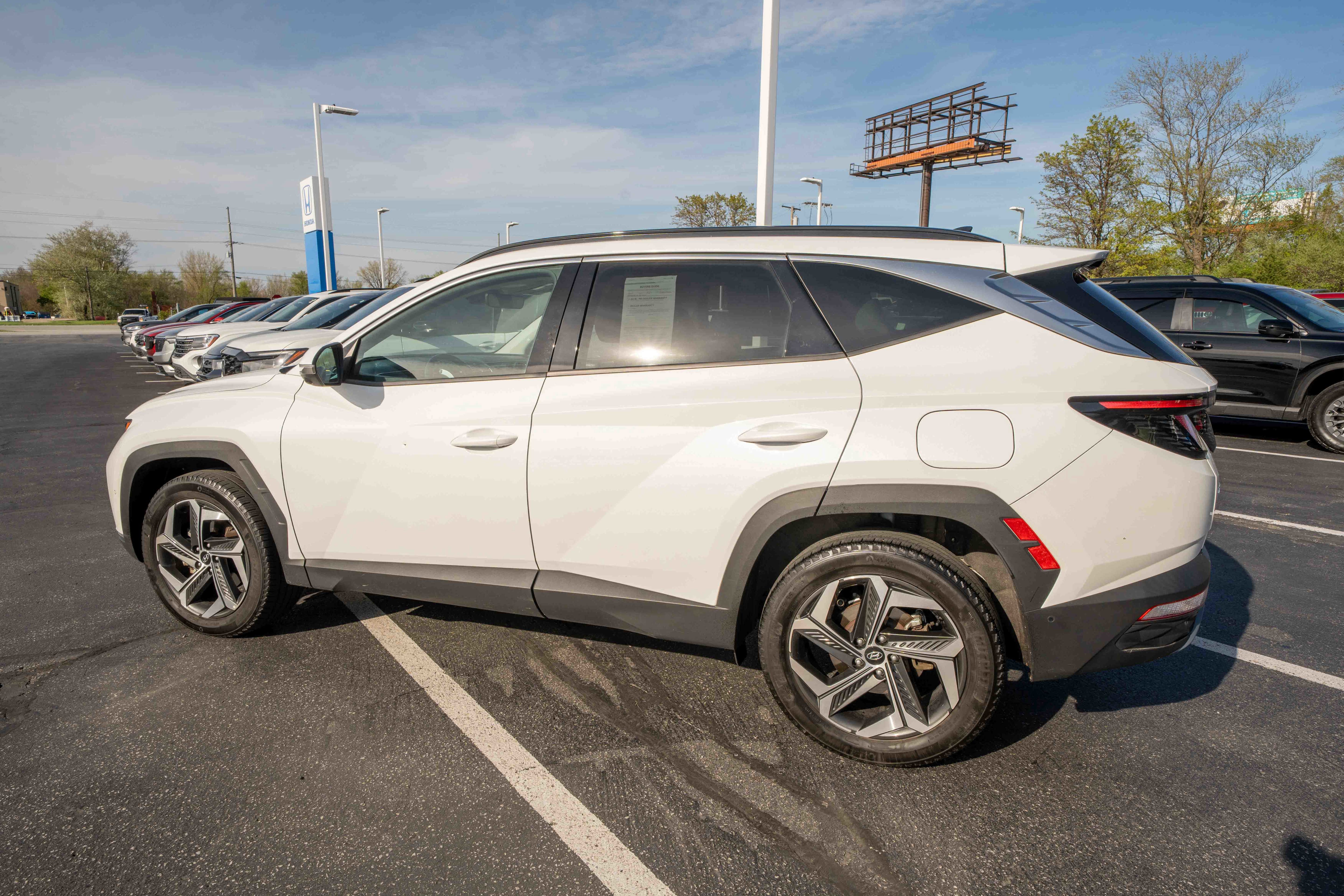 Used 2022 Hyundai Tucson Limited AWD/4WD image 4