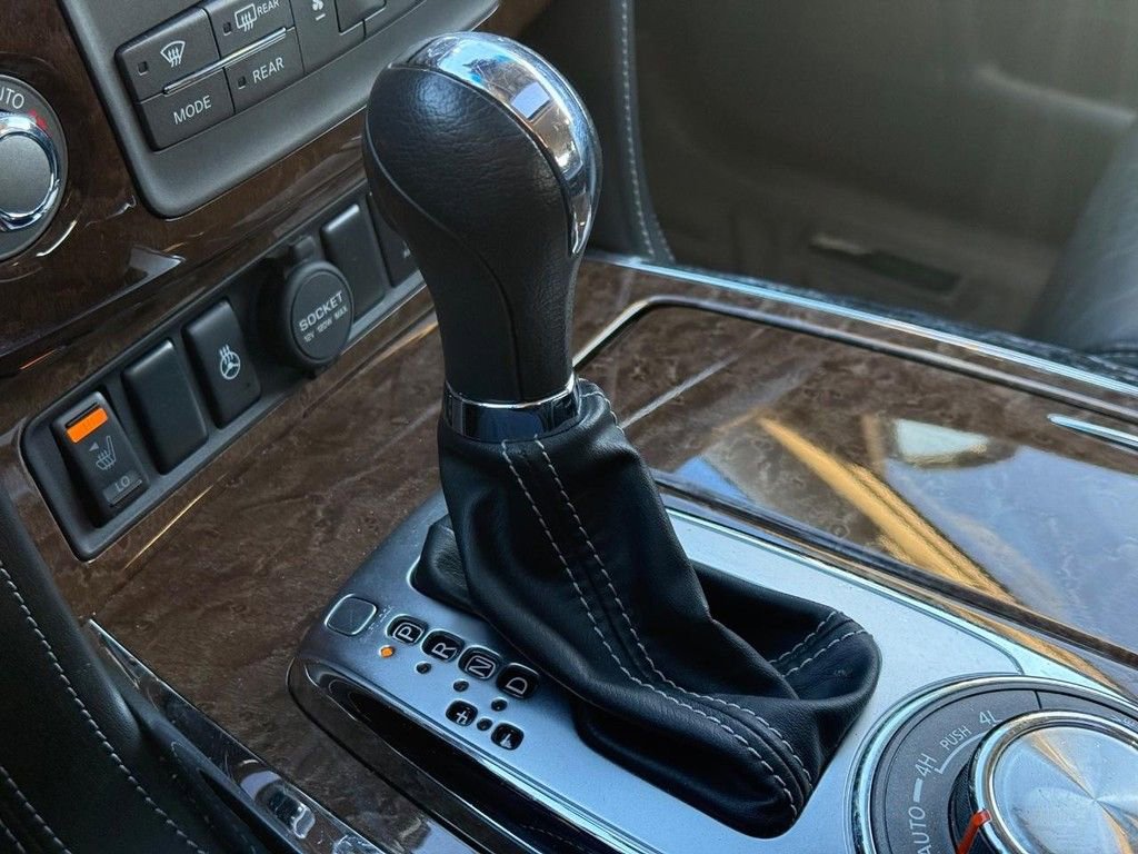 Used 2017 INFINITI QX80 4WD w/ Driver Assistance Package image 23