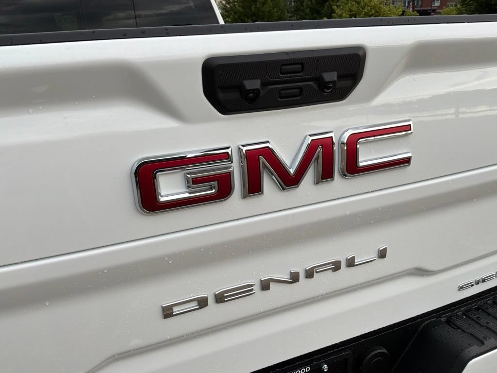 New 2026 GMC Sierra 2500 Denali w/ Denali Reserve Package AWD/4WD image 23