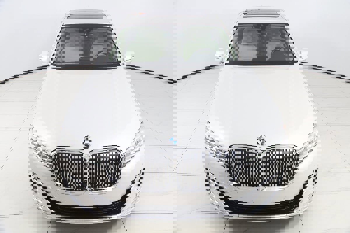 Used 2020 BMW 740i xDrive w/ Cold Weather Package image 64