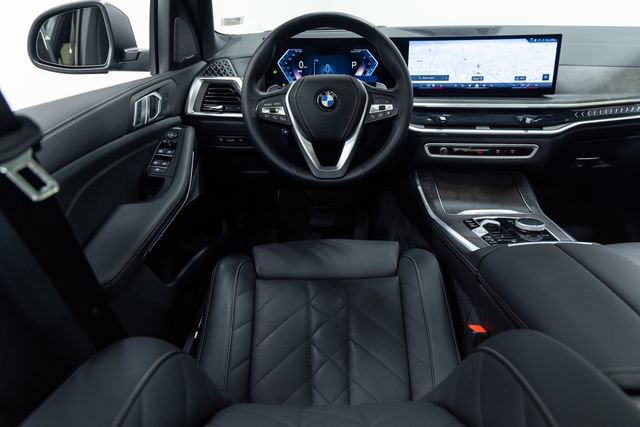 Certified 2024 BMW X5 xDrive40i w/ Premium Package image 3