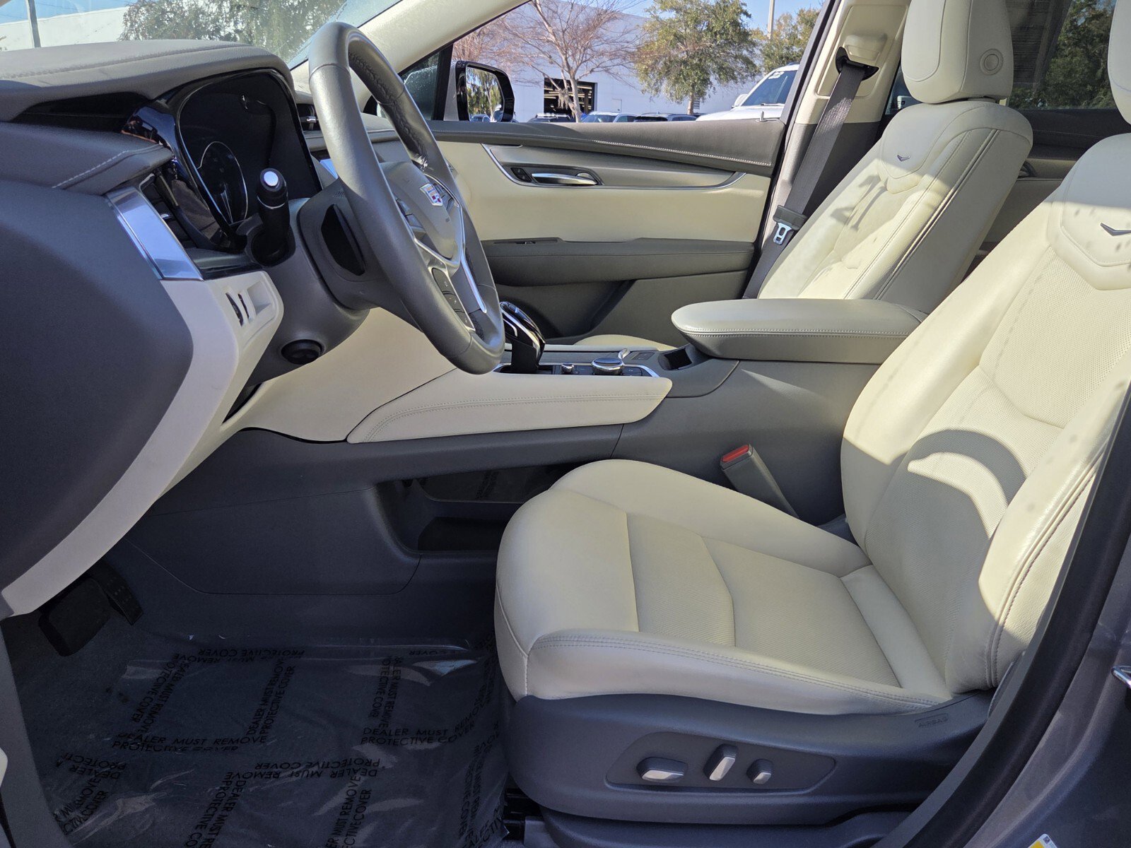 Used 2021 Cadillac XT5 Premium Luxury image 10