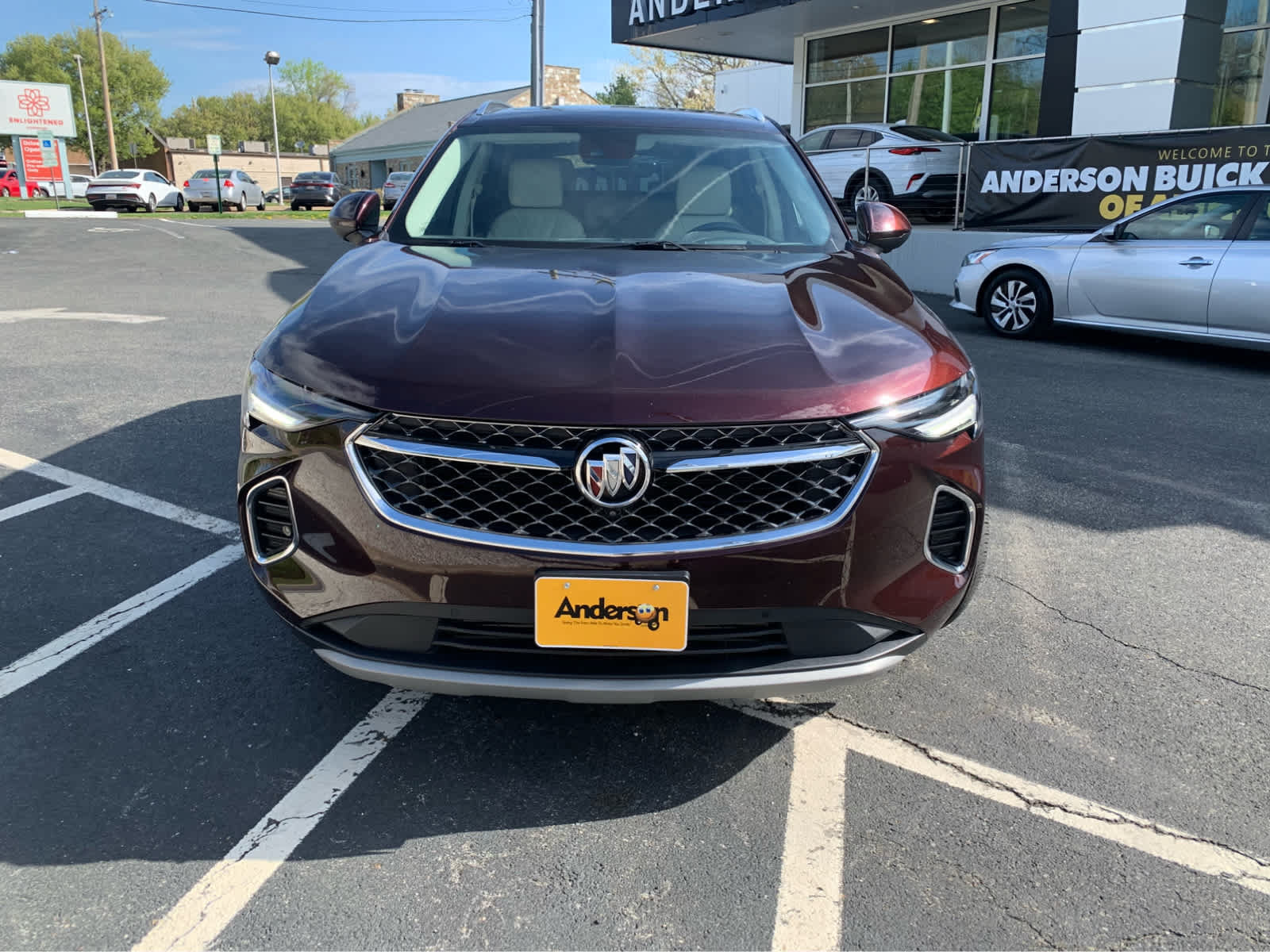 Used 2023 Buick Envision Avenir AWD/4WD image 2