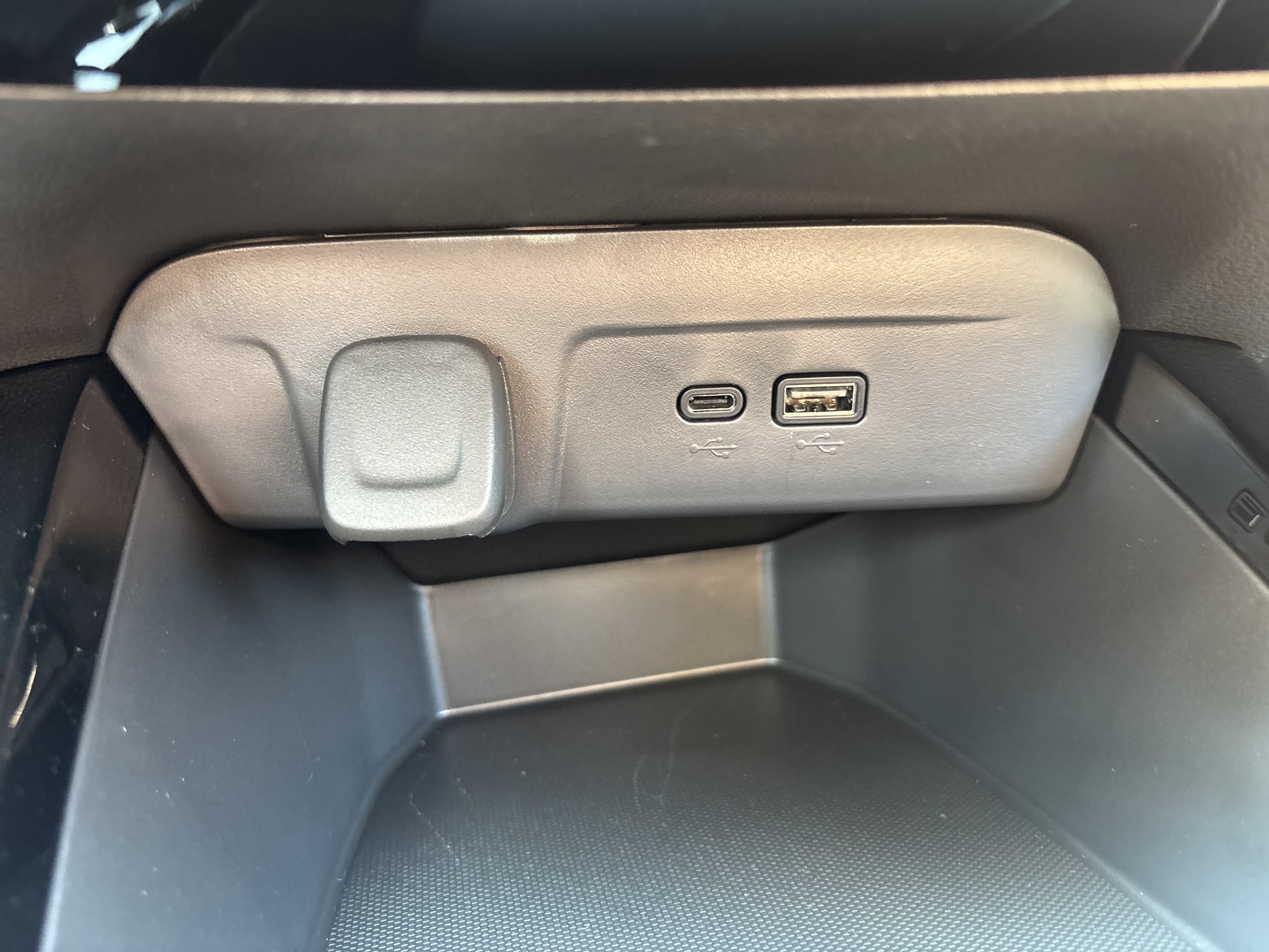 New 2025 Chevrolet Trax RS w/ Driver Confidence Package image 20