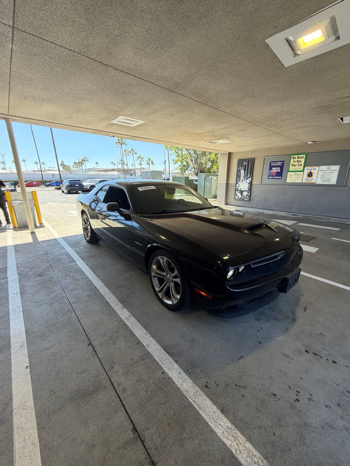 Used 2020 Dodge Challenger R/T RWD image 3