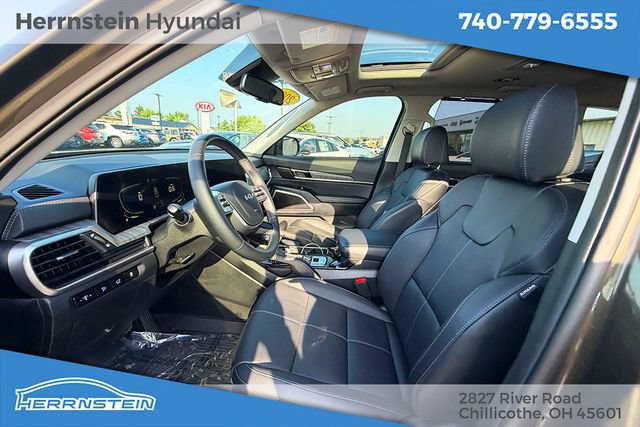 Used 2024 Kia Telluride EX w/ EX Captain's Chair Package AWD/4WD image 22