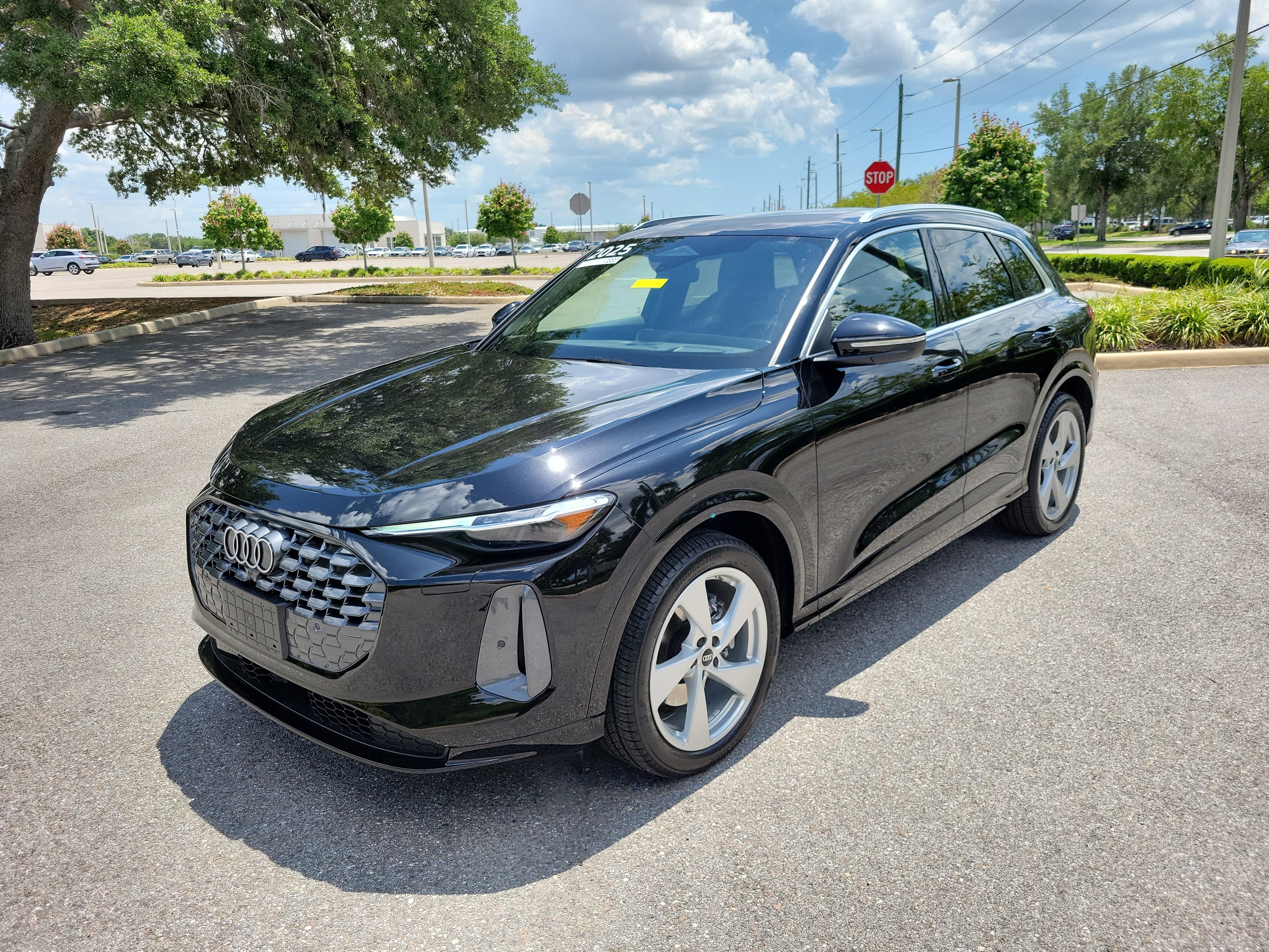 Certified 2025 Audi Q5 Prestige AWD/4WD image 8