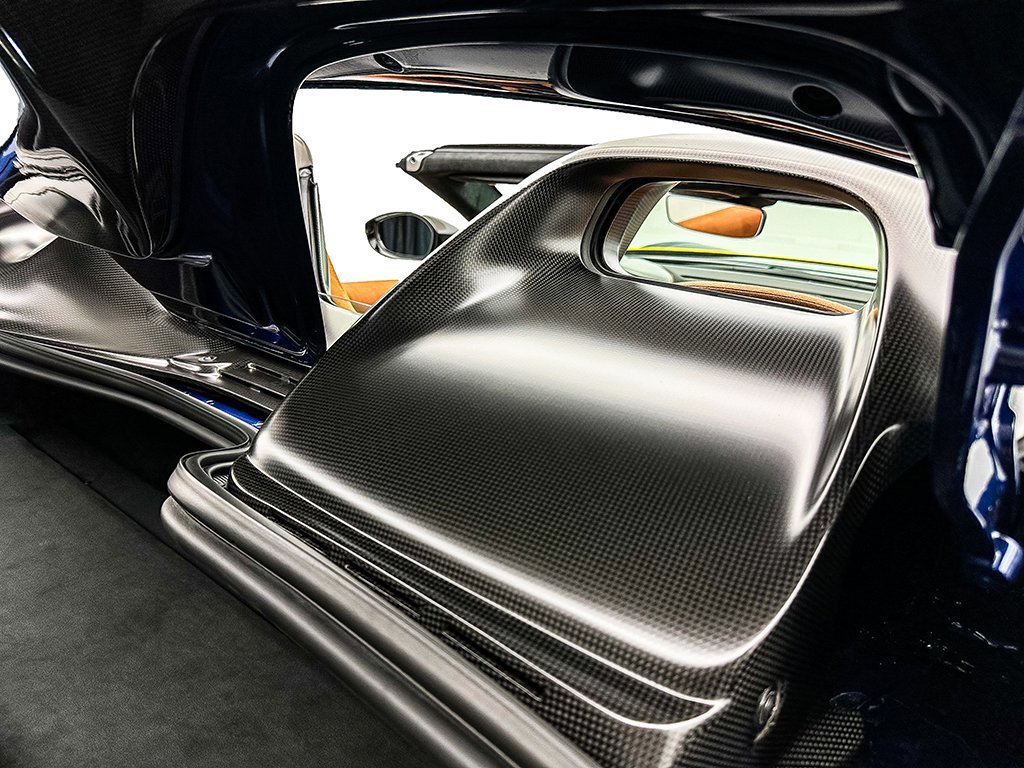 Used 2024 Ferrari 812 Competizione A image 25