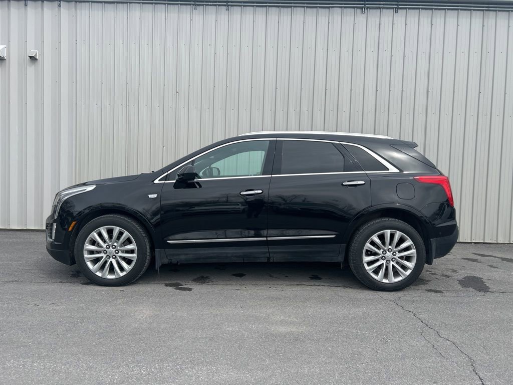 Certified 2017 Cadillac XT5 Platinum w/ Driver Assist Package image 6