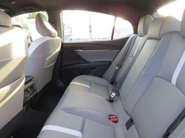 Certified 2026 Toyota Camry SE FWD image 18