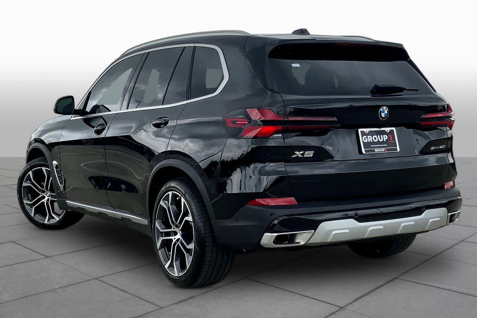 Used 2026 BMW X5 sDrive40i w/ Climate Comfort Package RWD image 11