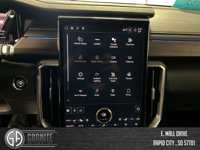 Used 2026 GMC Acadia Denali Ultimate w/ LPO, Floor Liner Package image 19