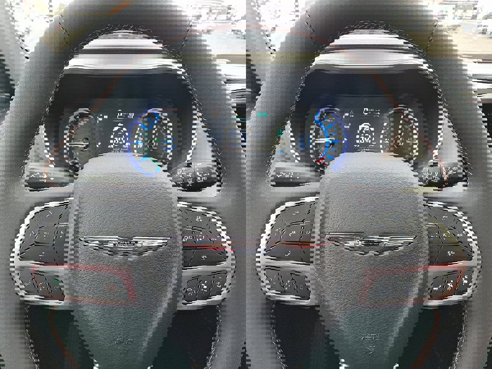 Used 2024 Chrysler Pacifica Pinnacle image 19