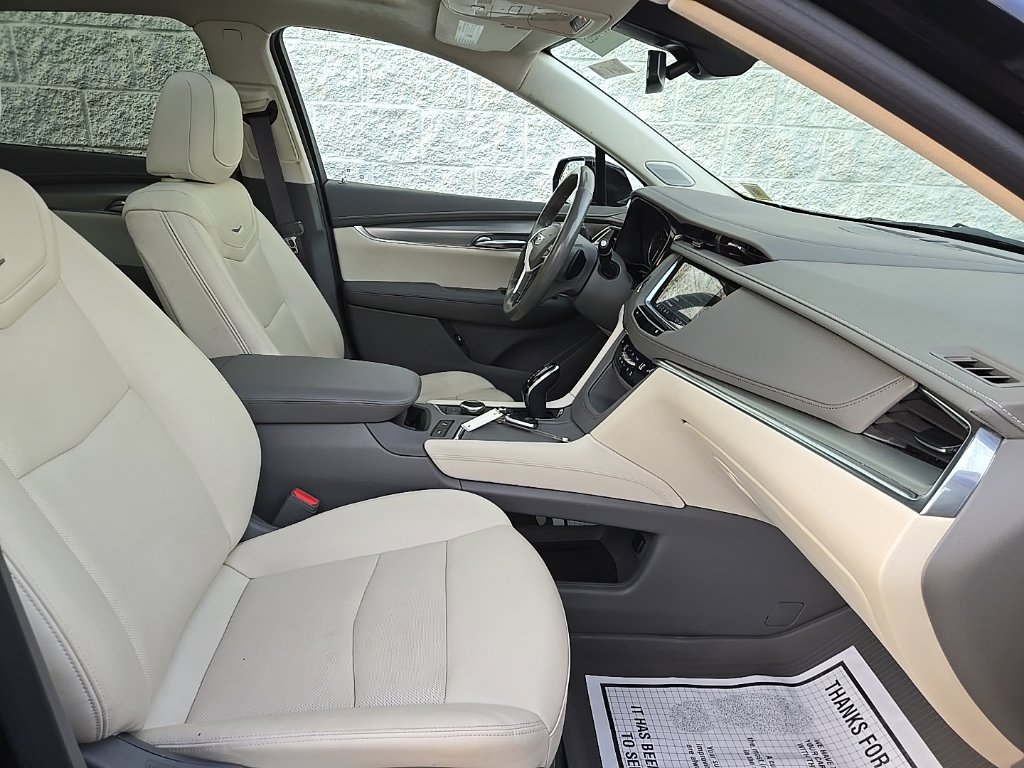 Certified 2023 Cadillac XT5 Premium Luxury AWD/4WD image 20