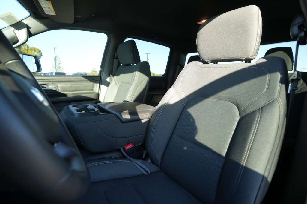 New 2027 RAM 1500 Warlock AWD/4WD image 36