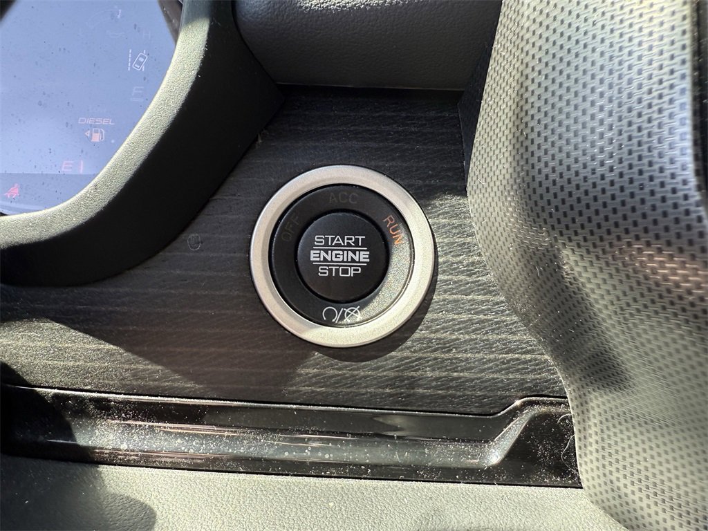 Used 2024 RAM 3500 Limited image 20