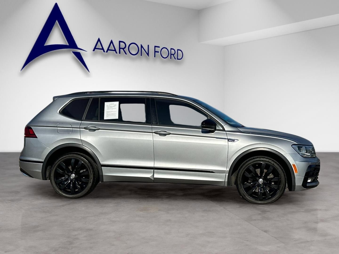 Used 2021 Volkswagen Tiguan SE R-Line image 7