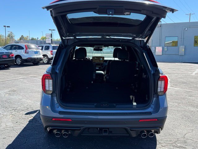 Used 2025 Ford Explorer ST AWD/4WD image 14