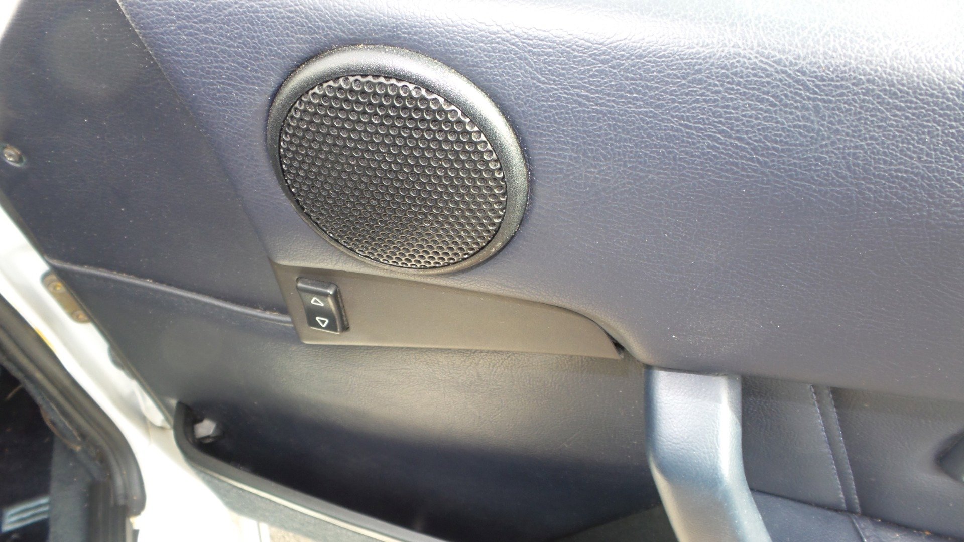 Used 1993 Porsche 968 Coupe image 49