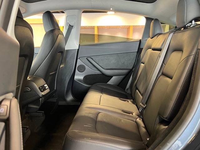 Used 2023 Tesla Model Y 2WD image 12