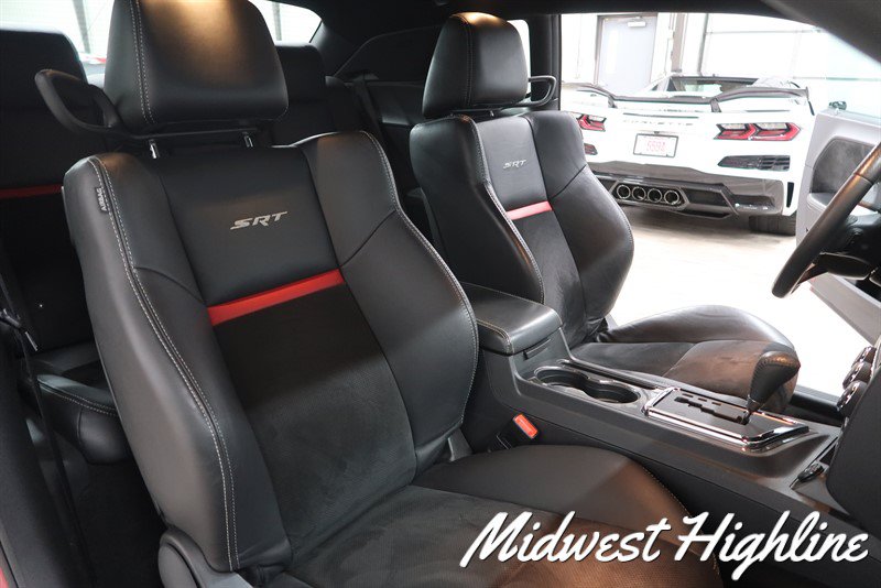 Used 2011 Dodge Challenger SRT8 RWD image 38