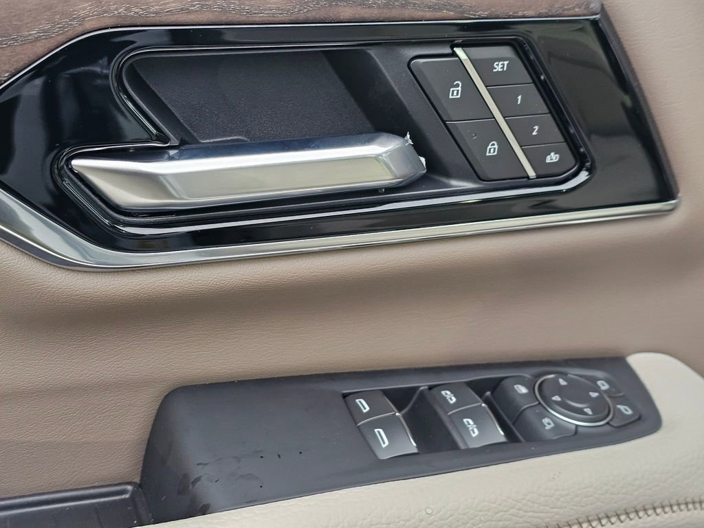 New 2026 GMC Yukon XL Denali w/ Advanced Technology Package AWD/4WD image 63