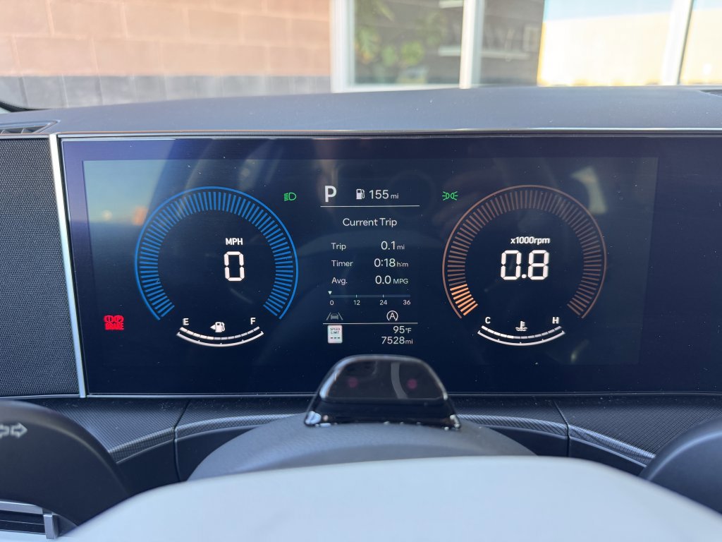 Used 2024 Hyundai Santa Fe SEL image 17