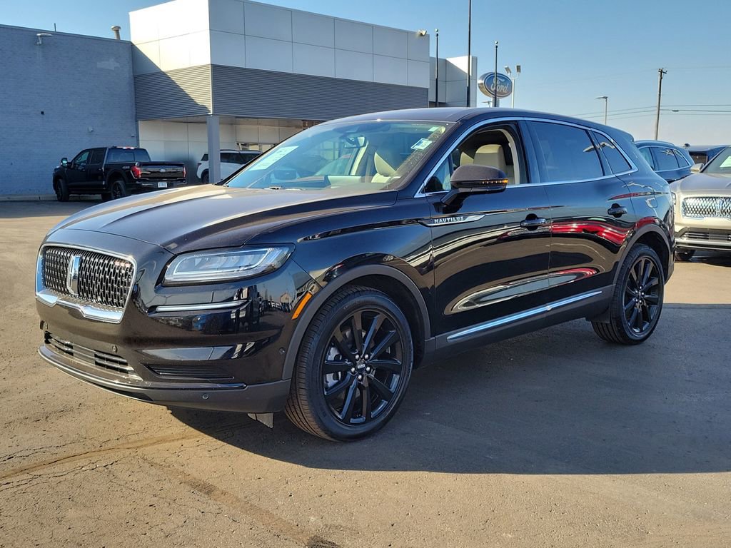 Certified 2023 Lincoln Nautilus Reserve w/ Equipment Group 201A image 8