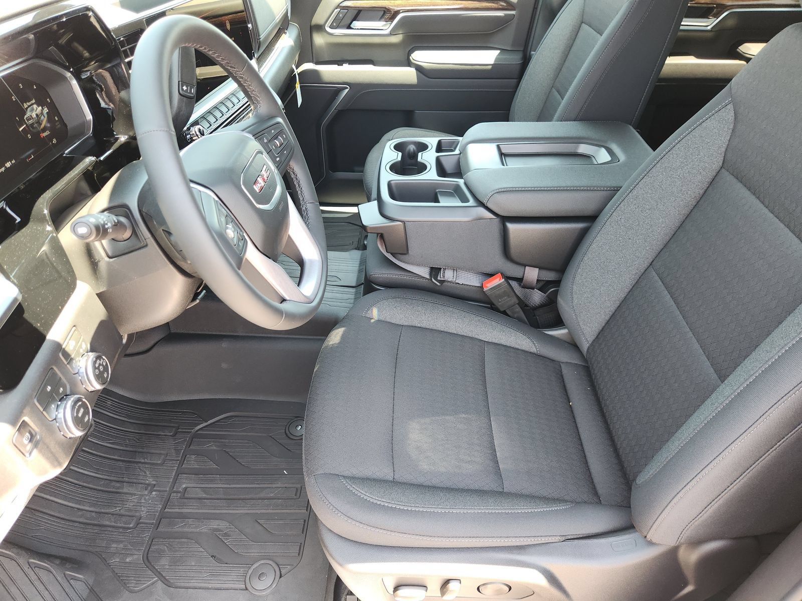 New 2026 GMC Sierra 2500 SLE w/ SLE Convenience Package AWD/4WD image 16