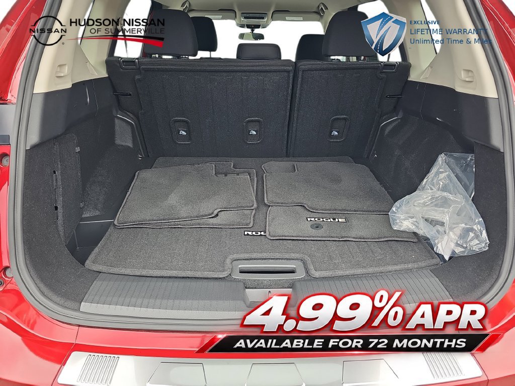 Used 2026 Nissan Rogue SV FWD image 31