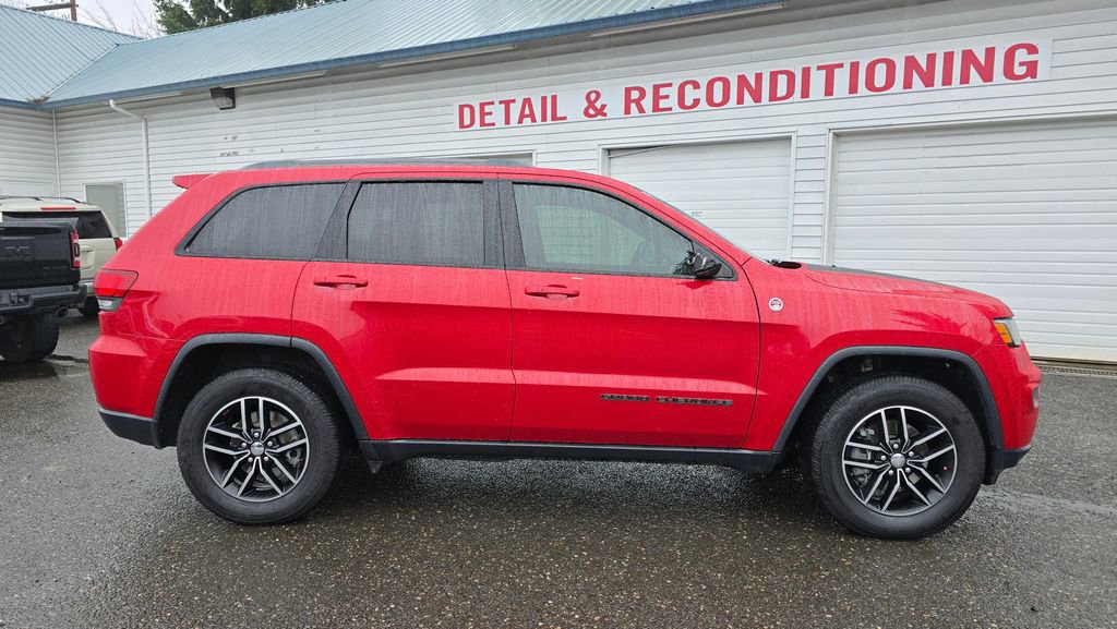Used 2018 Jeep Grand Cherokee Trailhawk image 37