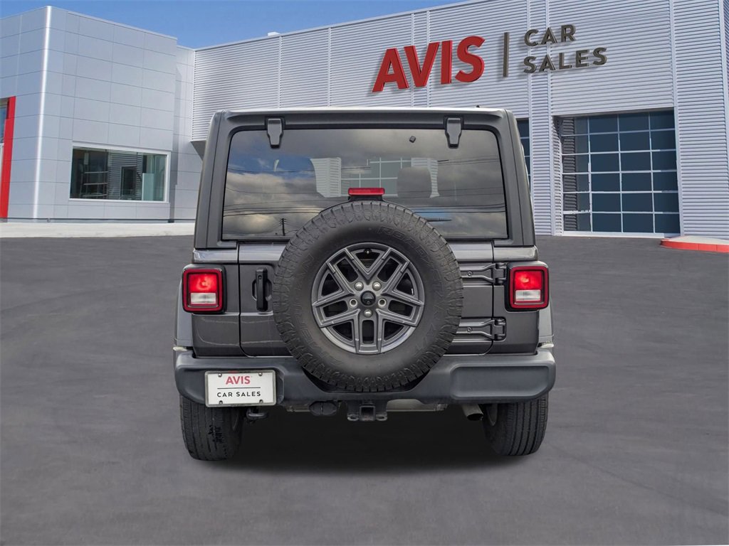 Used 2024 Jeep Wrangler Sport S image 5