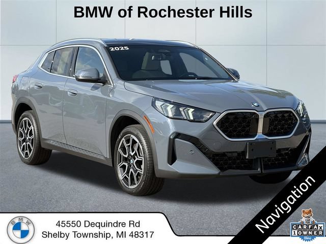 Used 2025 BMW X2 xDrive28i w/ Premium Package AWD/4WD image 1