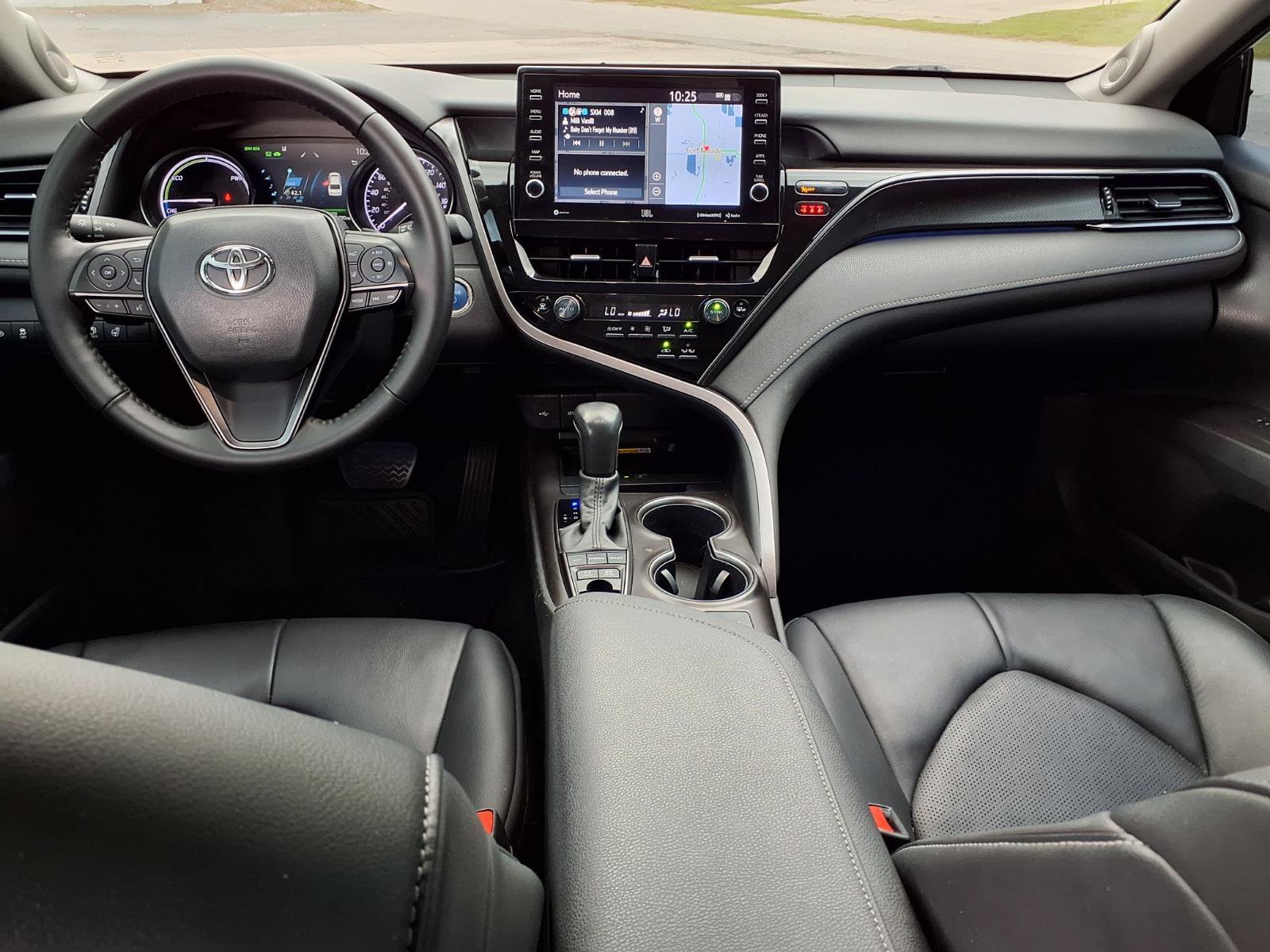 Used 2023 Toyota Camry XSE w/ Navigation Package FWD image 7
