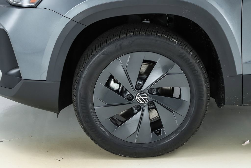 New 2026 Volkswagen Taos S image 42