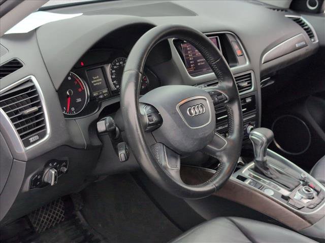 Used 2016 Audi Q5 2.0T Premium Plus w/ Technology Package AWD/4WD image 10