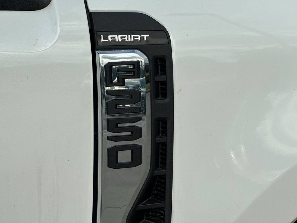New 2026 Ford F250 Lariat w/ Lariat Ultimate Package AWD/4WD image 27