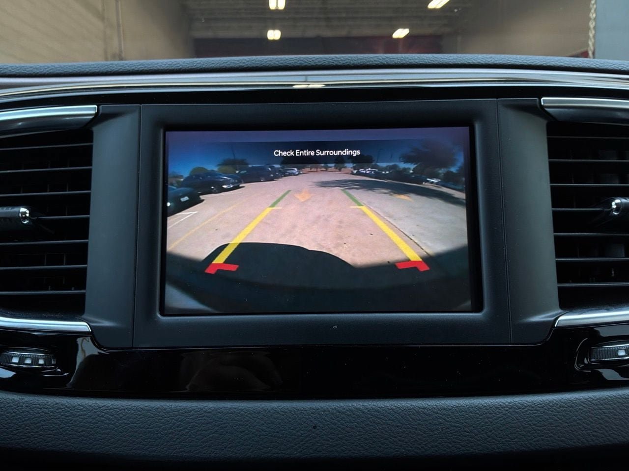 Used 2024 Chrysler Voyager LX FWD image 37