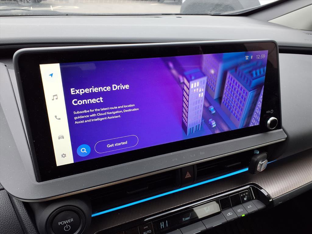 Used 2024 Toyota Prius XLE image 7