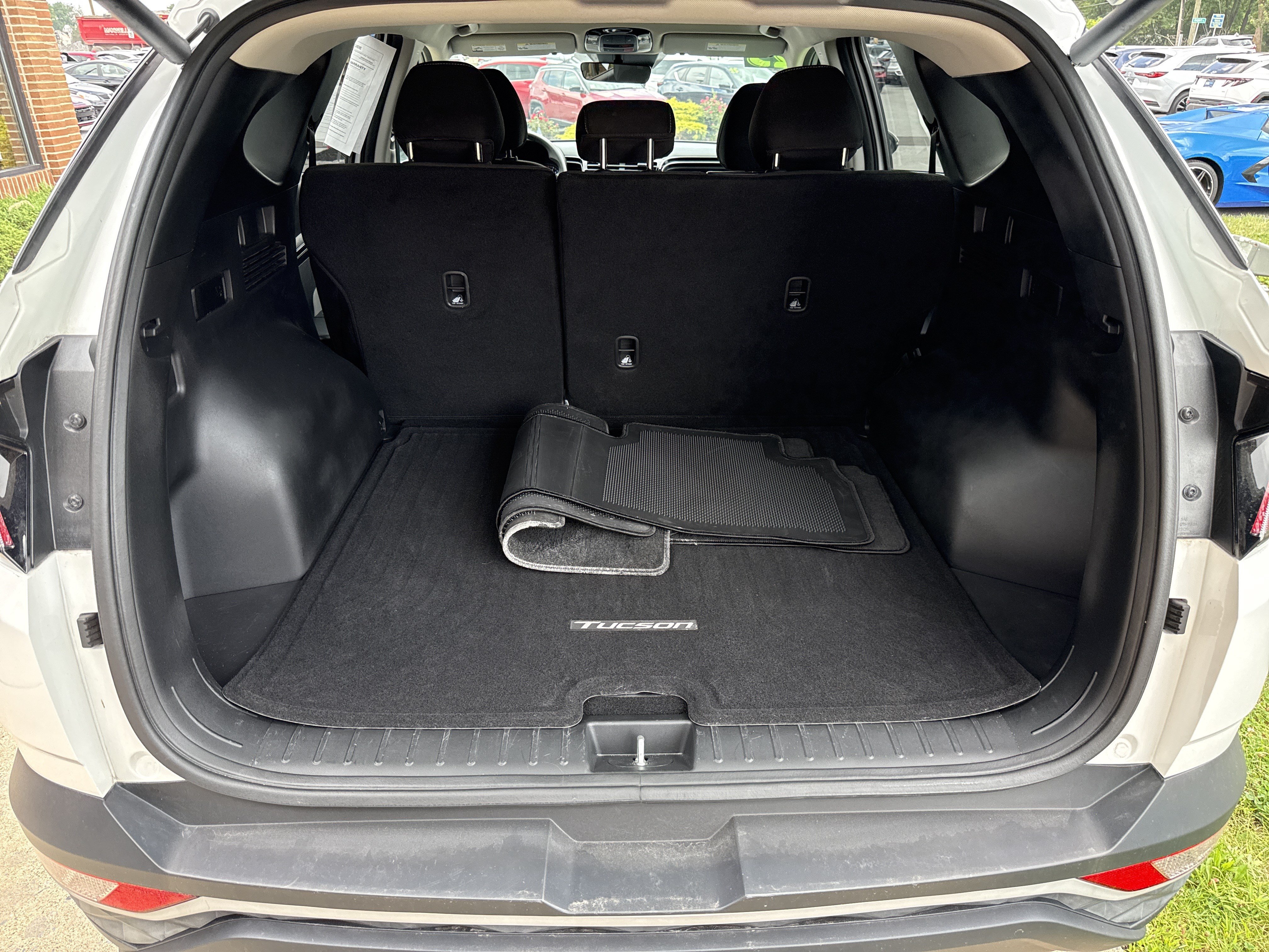 Certified 2023 Hyundai Tucson SEL AWD/4WD image 5