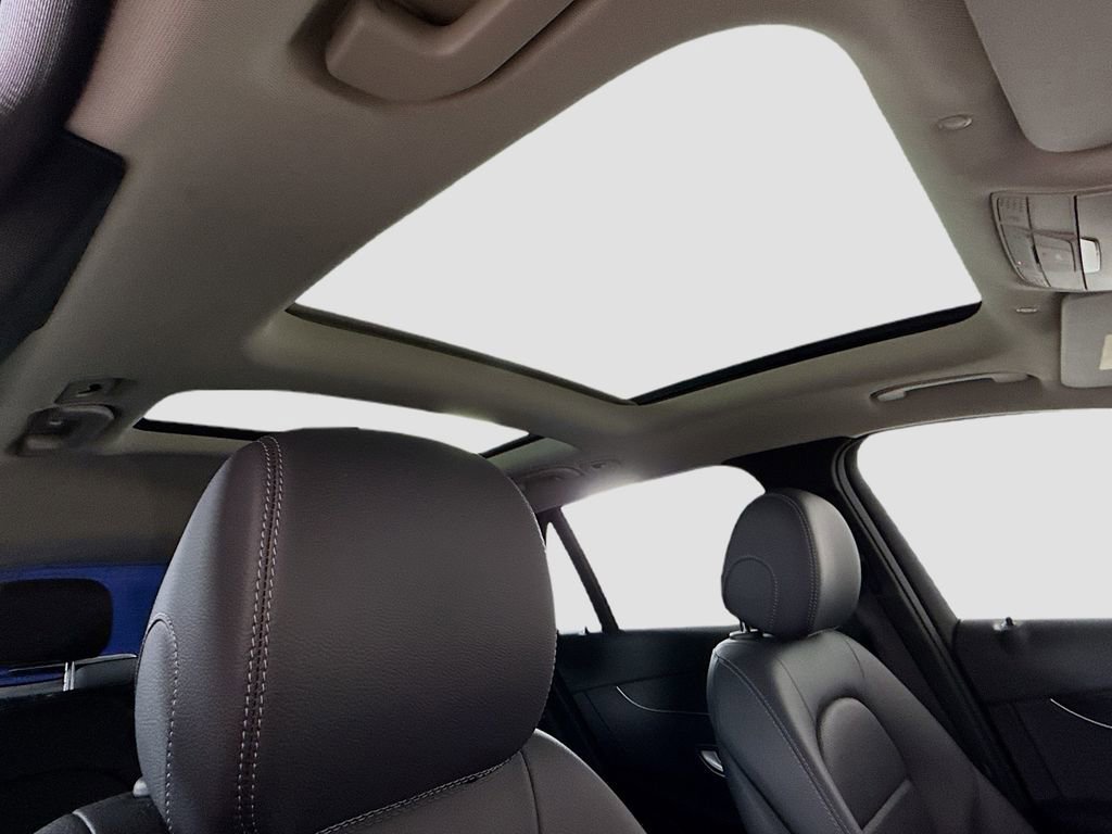 Certified 2022 Mercedes-Benz GLC 300 image 18