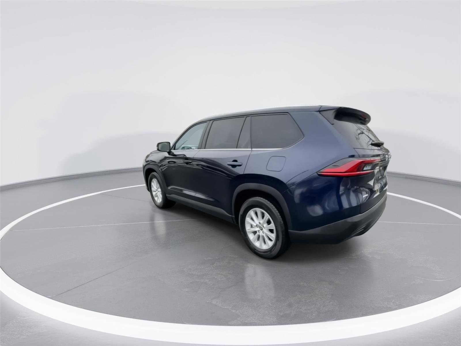 Used 2025 Toyota Grand Highlander AWD image 6