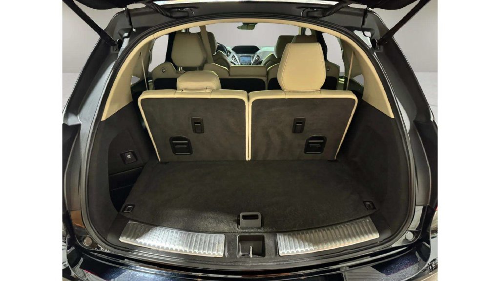 Used 2020 Acura MDX SH-AWD image 29